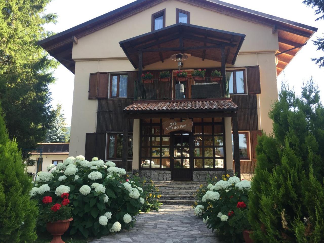 Villa Dei Pini 佩斯卡塞罗利 外观 照片